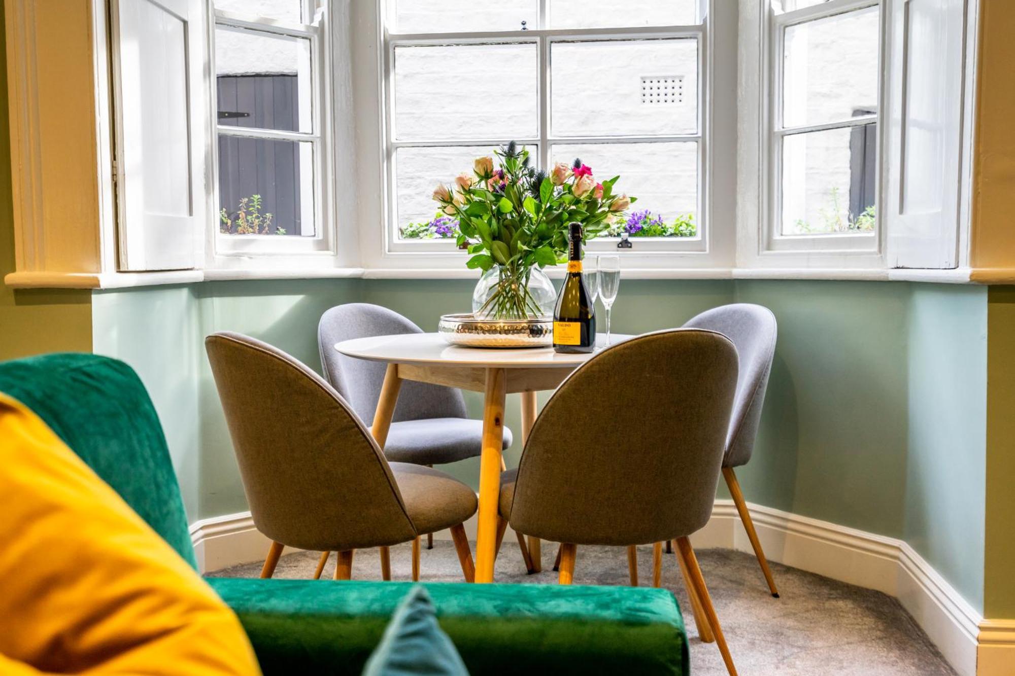 Bootham In Style Apartment *
